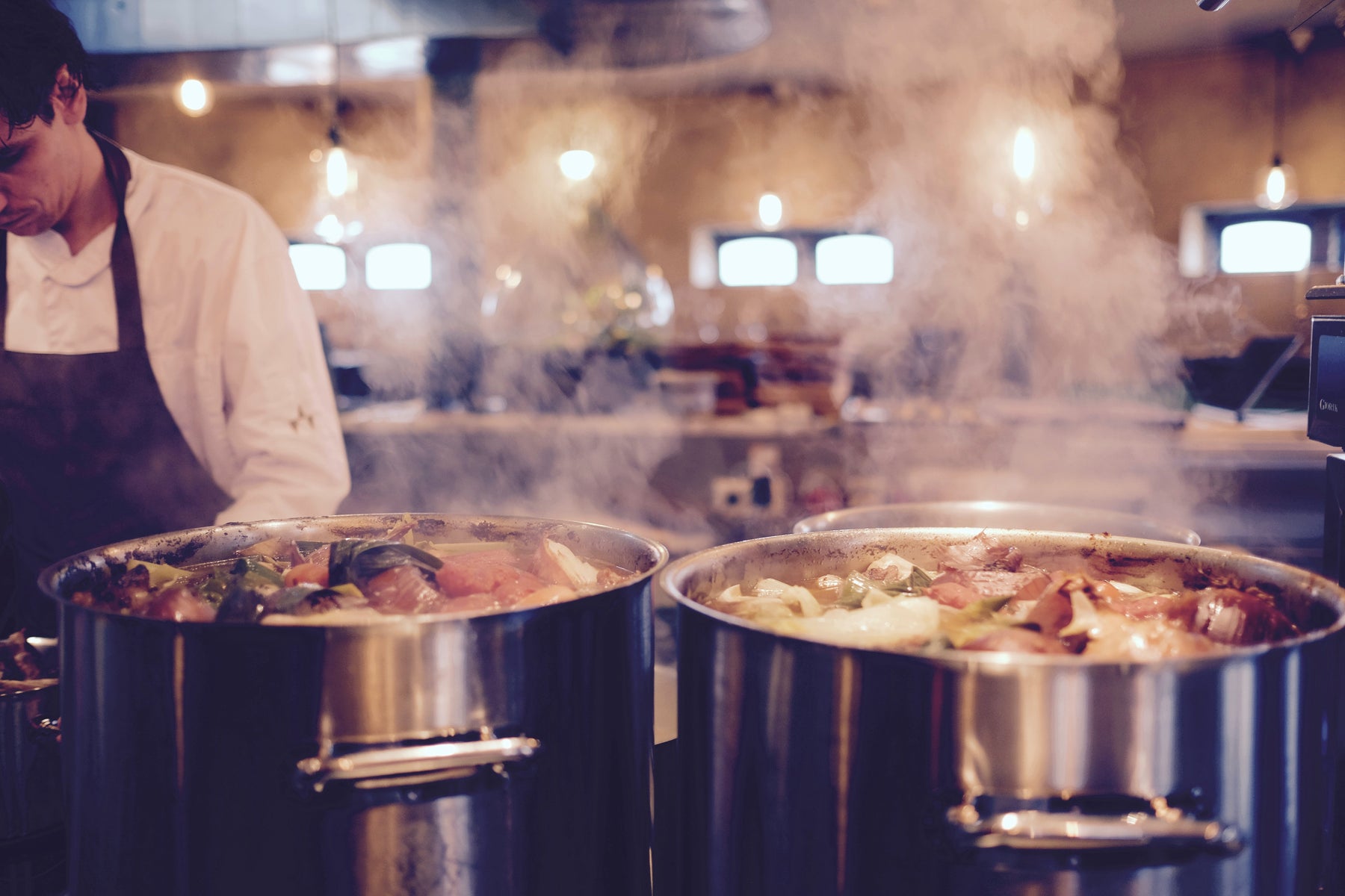 La importancia de los extractores en una cocina industrial