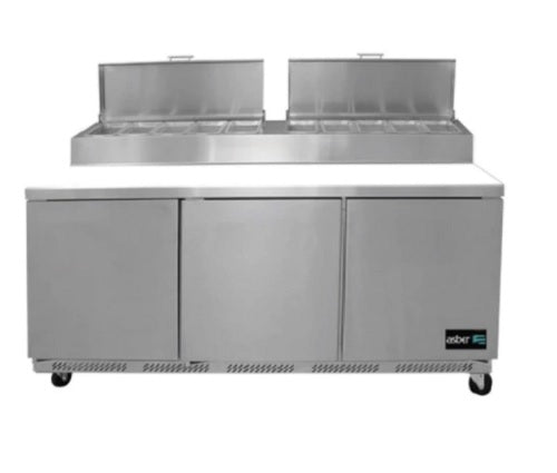 MESA  DE PREPARACION PARA PIZZAS, 3 PUERTAS SOLIDAS, 72 PULGADAS, TABLA DE CORTE REVERS DE 18 PULGA EN NYLAMID, R-290 MOD APTP-72 HC